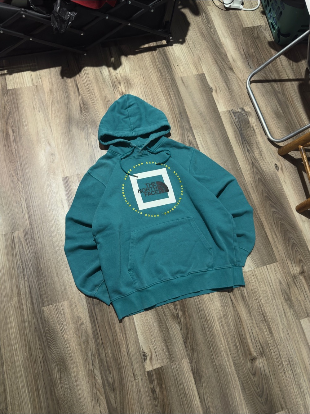 The North Face Never Stop Exploring Hoodie • Size L